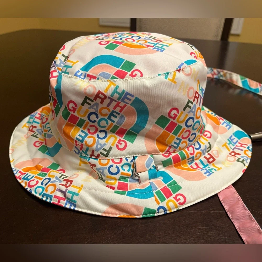 New Gucci North Face Logo Double Sided Bucket Hat Size M - Picture 8 of 16